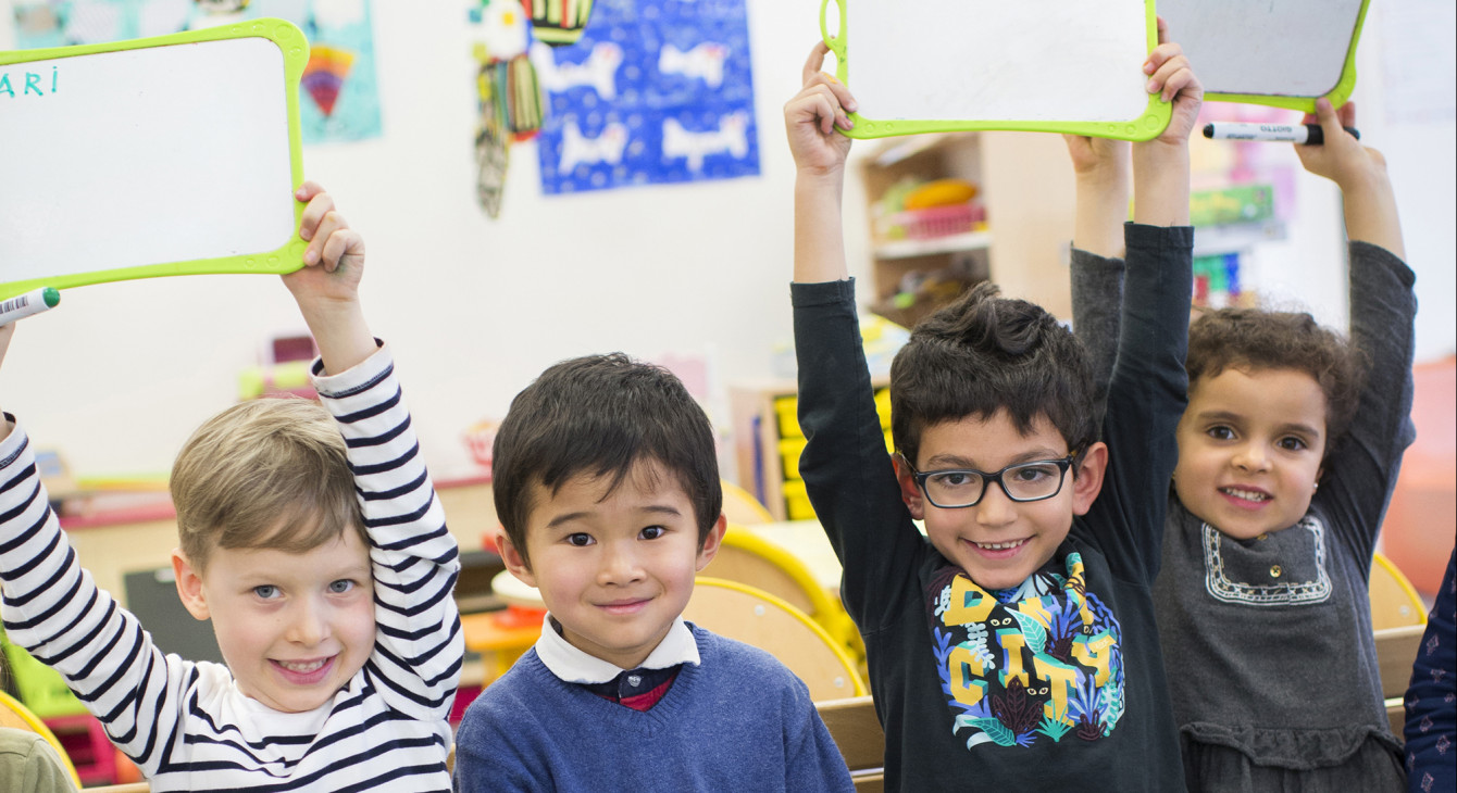 Au BO spécial du 26 mars 2015 : programme d'enseignement de l'école  maternelle  Ministère de l'Education Nationale, de la Jeunesse, des Sports  et des Jeux Olympiques et Paralympiques