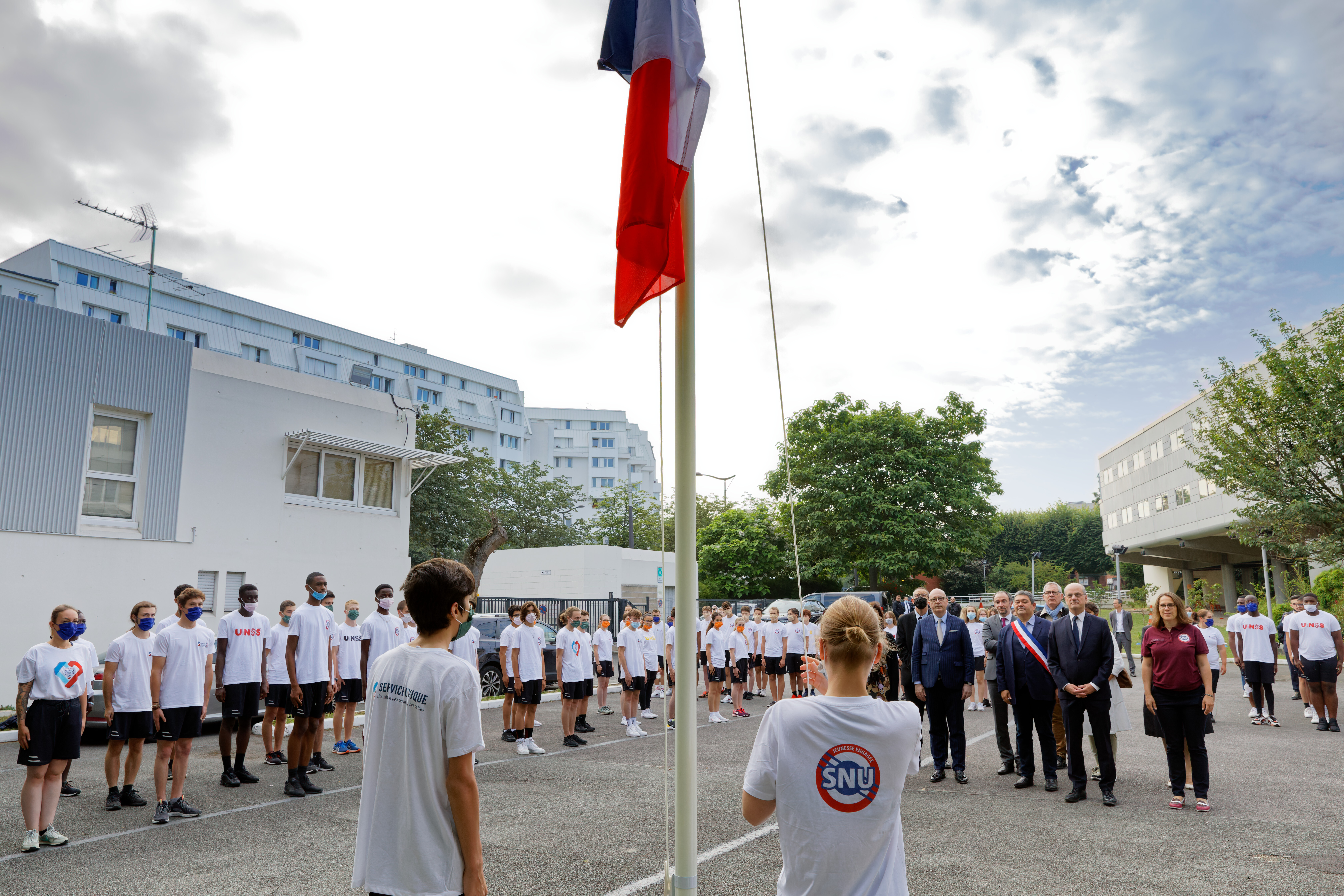 Séjour de cohésion du SNU : Jean-Michel Blanquer à la rencontre de jeunes volontaires