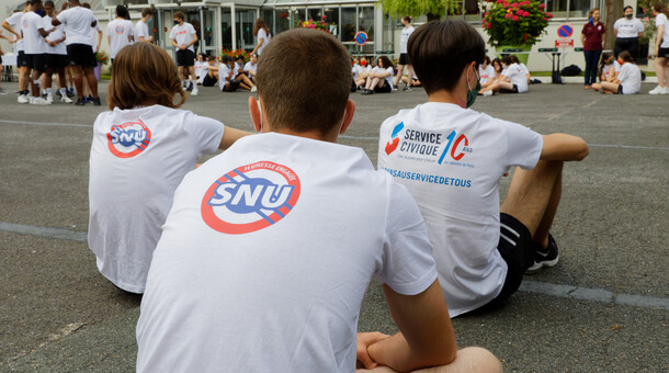 Séjour de cohésion du SNU : Jean-Michel Blanquer à la rencontre de jeunes volontaires