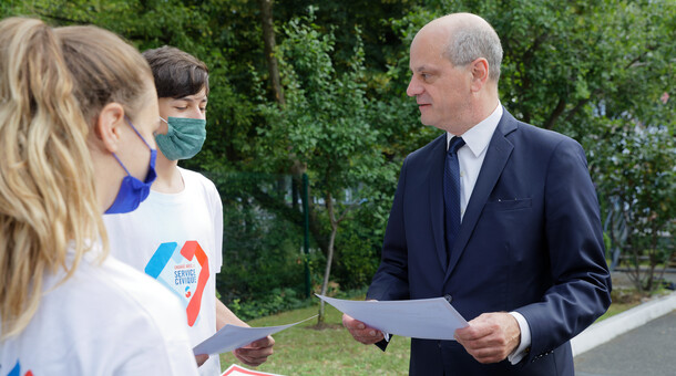 Séjour de cohésion du SNU : Jean-Michel Blanquer à la rencontre de jeunes volontaires