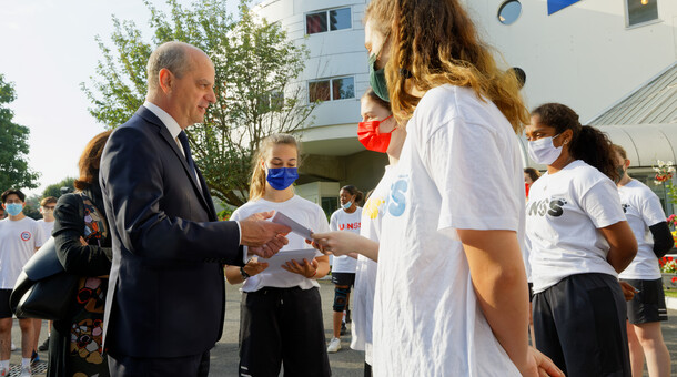 Séjour de cohésion du SNU : Jean-Michel Blanquer à la rencontre de jeunes volontaires