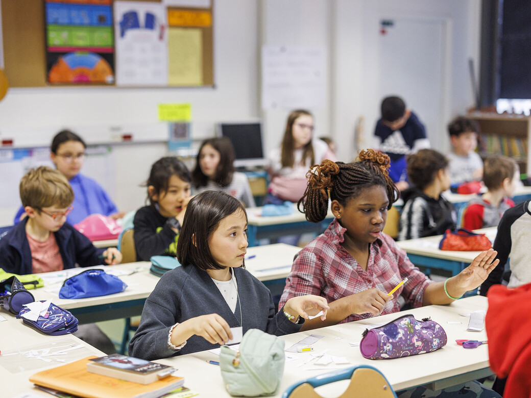 Elèves en classe